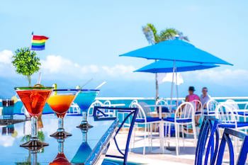 Blue Chairs Resort By The Sea - Adults Only