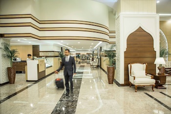 Ezdan Hotel