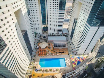 Ezdan Hotel