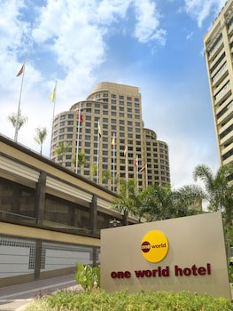 One World Hotel