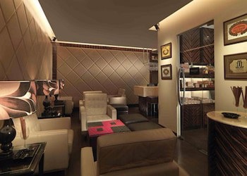 One World Hotel