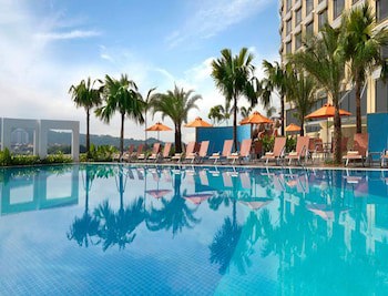 One World Hotel