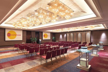 One World Hotel