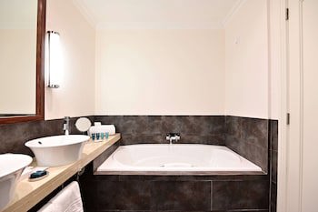 Dolce By Wyndham Camporeal Lisboa