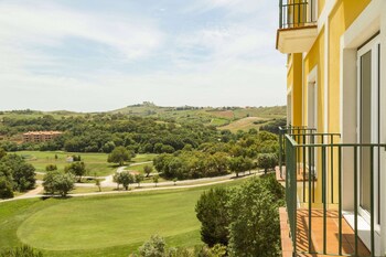 Dolce By Wyndham Camporeal Lisboa