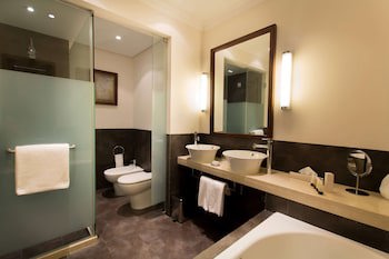Dolce By Wyndham Camporeal Lisboa