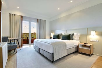 Dolce By Wyndham Camporeal Lisboa