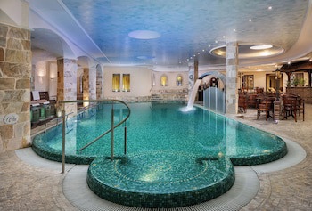 Carlsbad Plaza Medical Spa & Wellness Hotel