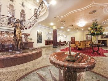 Carlsbad Plaza Medical Spa & Wellness Hotel