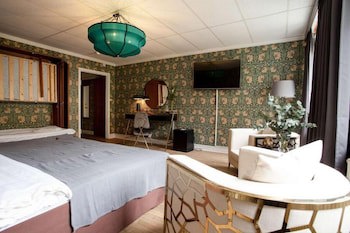 Centric Hotel