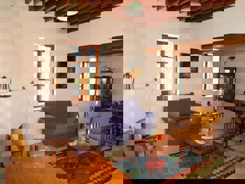 Porfyrios Country House