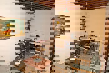 Porfyrios Country House