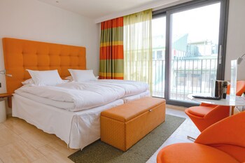 Avalon Hotel