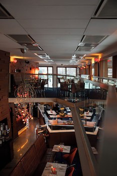 Avalon Hotel