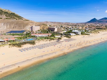 Vila Baleira Suites