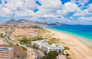 Vila Baleira Suites
