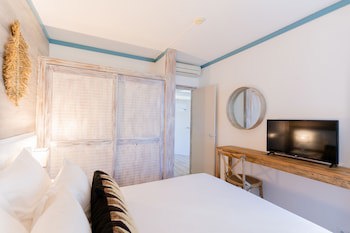 Vila Baleira Suites