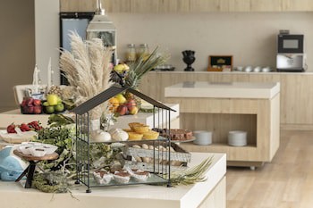 Crowne Plaza Caparica Lisbon, An Ihg Hotel