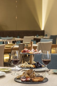Crowne Plaza Caparica Lisbon, An Ihg Hotel