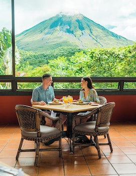 Arenal Kioro Suites & Spa