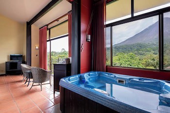 Arenal Kioro Suites & Spa