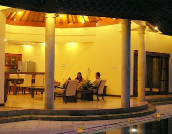 Bali Emerald Villas