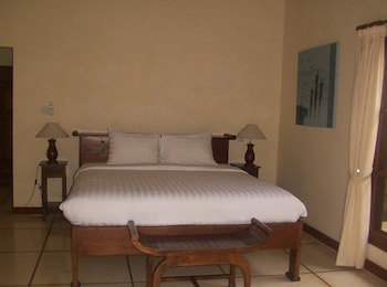 Bali Emerald Villas