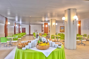 Praia Dourada Hotel