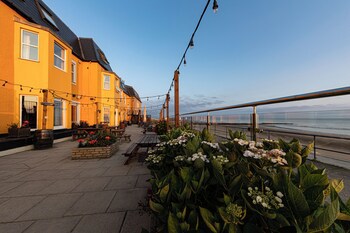 The Beaches Hotel And Spa