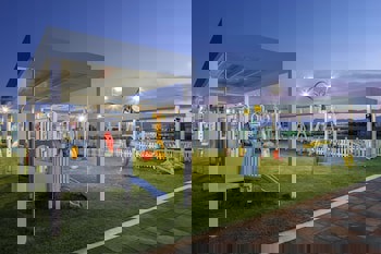 Nirvana Cosmopolitan