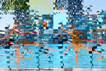 Nirvana Cosmopolitan