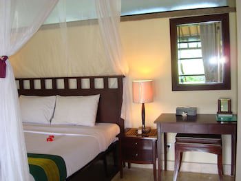 Aniniraka Resort & Spa