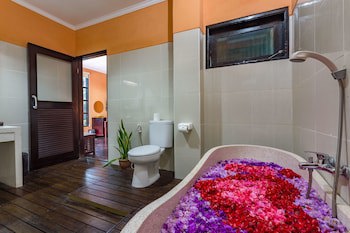 Aniniraka Resort & Spa