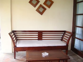Aniniraka Resort & Spa