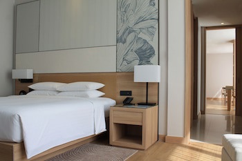 Courtyard By Marriott Bangkok