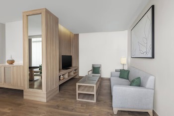 Courtyard By Marriott Bangkok