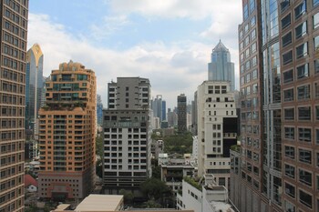 Courtyard By Marriott Bangkok