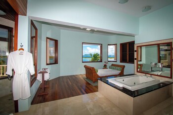 Sheriva Luxury Villas And Suites