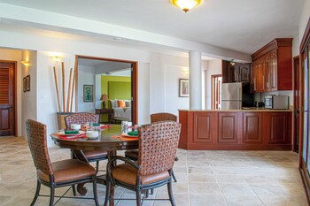 Sheriva Luxury Villas And Suites