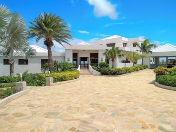 Sheriva Luxury Villas And Suites