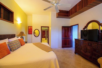 Sheriva Luxury Villas And Suites