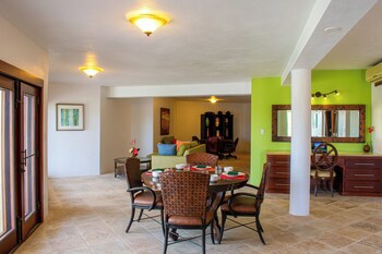 Sheriva Luxury Villas And Suites