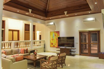 Sheriva Luxury Villas And Suites