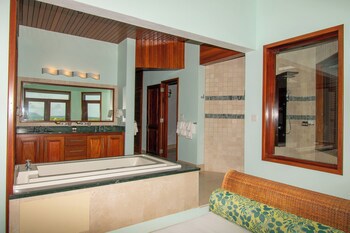 Sheriva Luxury Villas And Suites