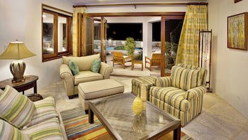 Sheriva Luxury Villas And Suites