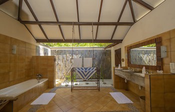 Filitheyo Island Resort