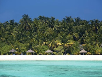Filitheyo Island Resort