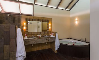 Filitheyo Island Resort
