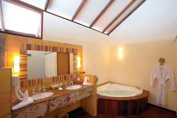 Filitheyo Island Resort