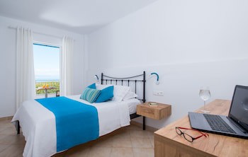 Oasis Beach Hotel galeri fotoğrafı
